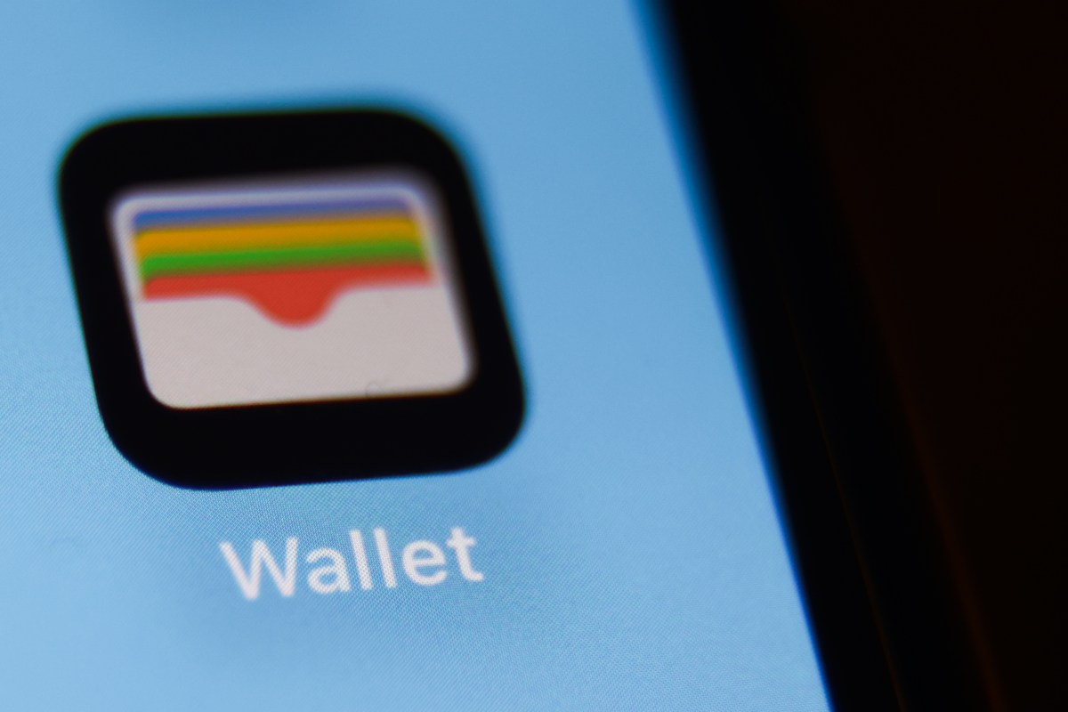 Apple, Google wallets will soon support California driver’s licenses