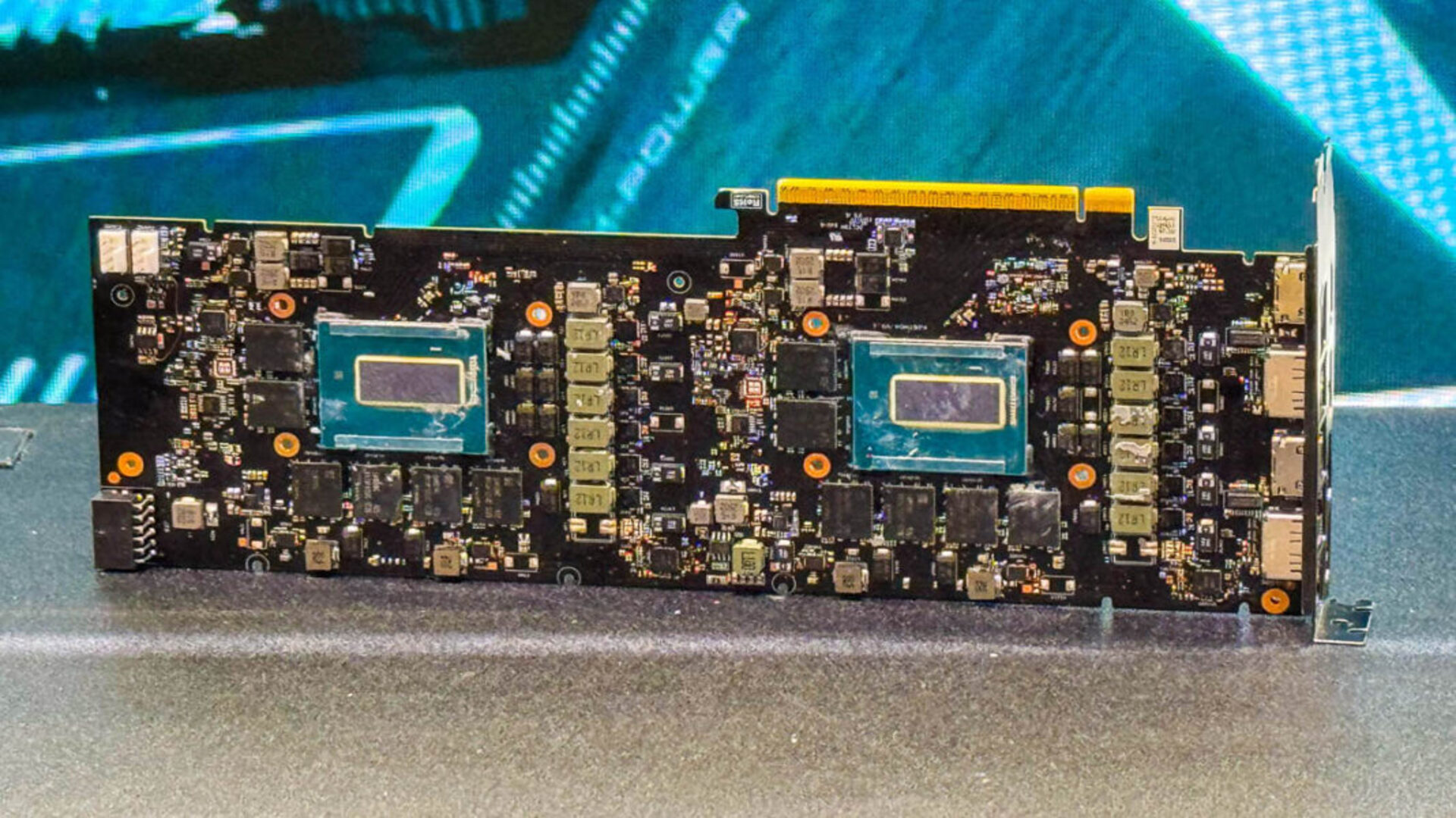 Maxsun Intel Arc Pro B60 Dual GPU
